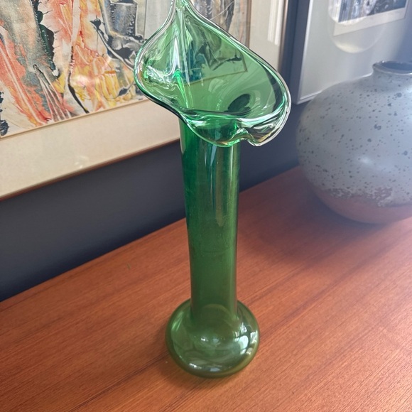 Jack in the pulpit art glass vase green hand blown 16” - Picture 9 of 12
